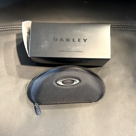 New Oakley Sutro Lite 9463 Prizm Trail Torch - Picture 6 of 12